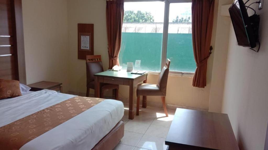 Hotel Senen Indah Syariah Jacarta Exterior foto