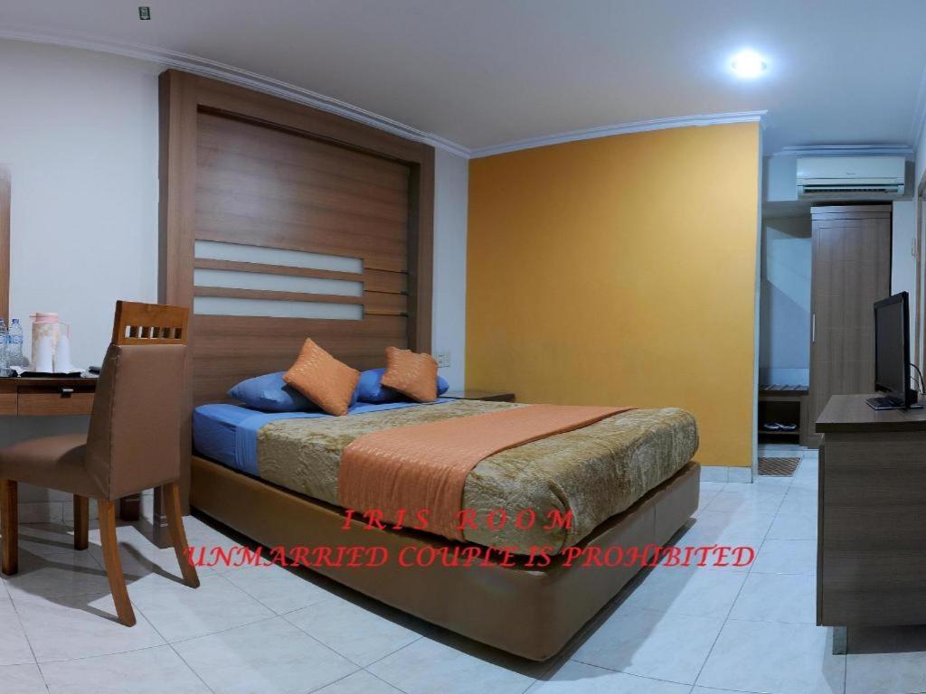 Hotel Senen Indah Syariah Jacarta Exterior foto