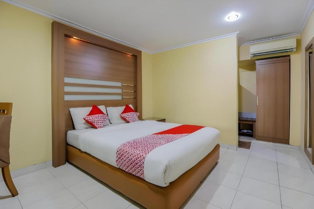 Hotel Senen Indah Syariah Jacarta Exterior foto