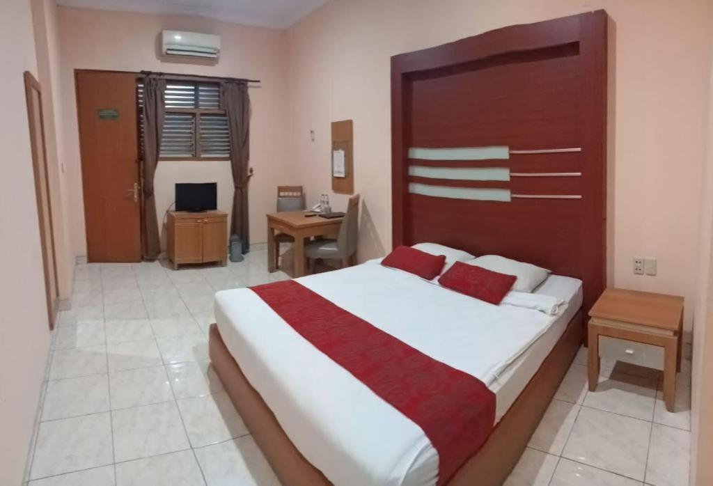 Hotel Senen Indah Syariah Jacarta Exterior foto